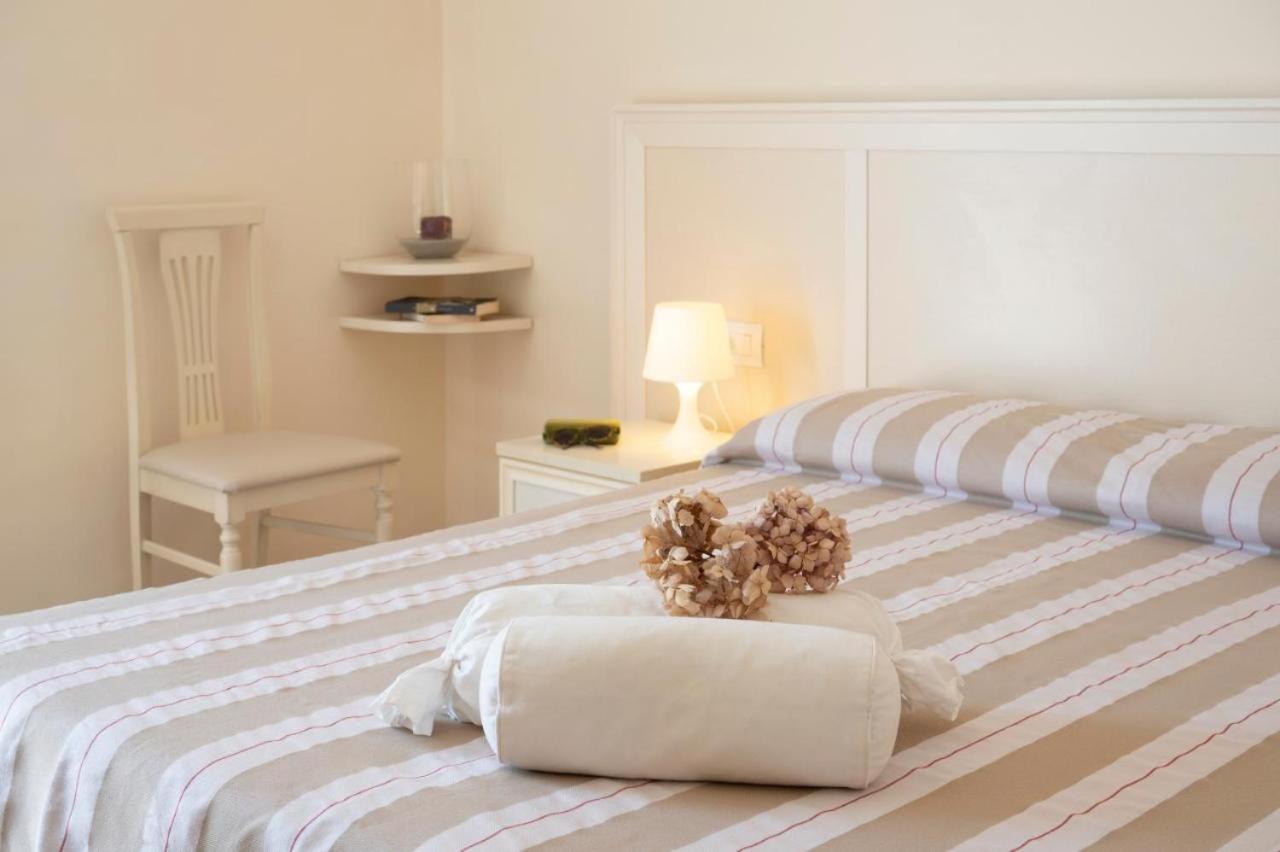 Hotel Villa Sirena 누마나 외부 사진