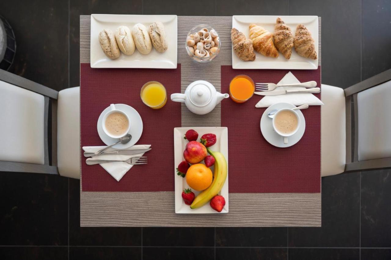 Hotel Villa Sirena 누마나 외부 사진